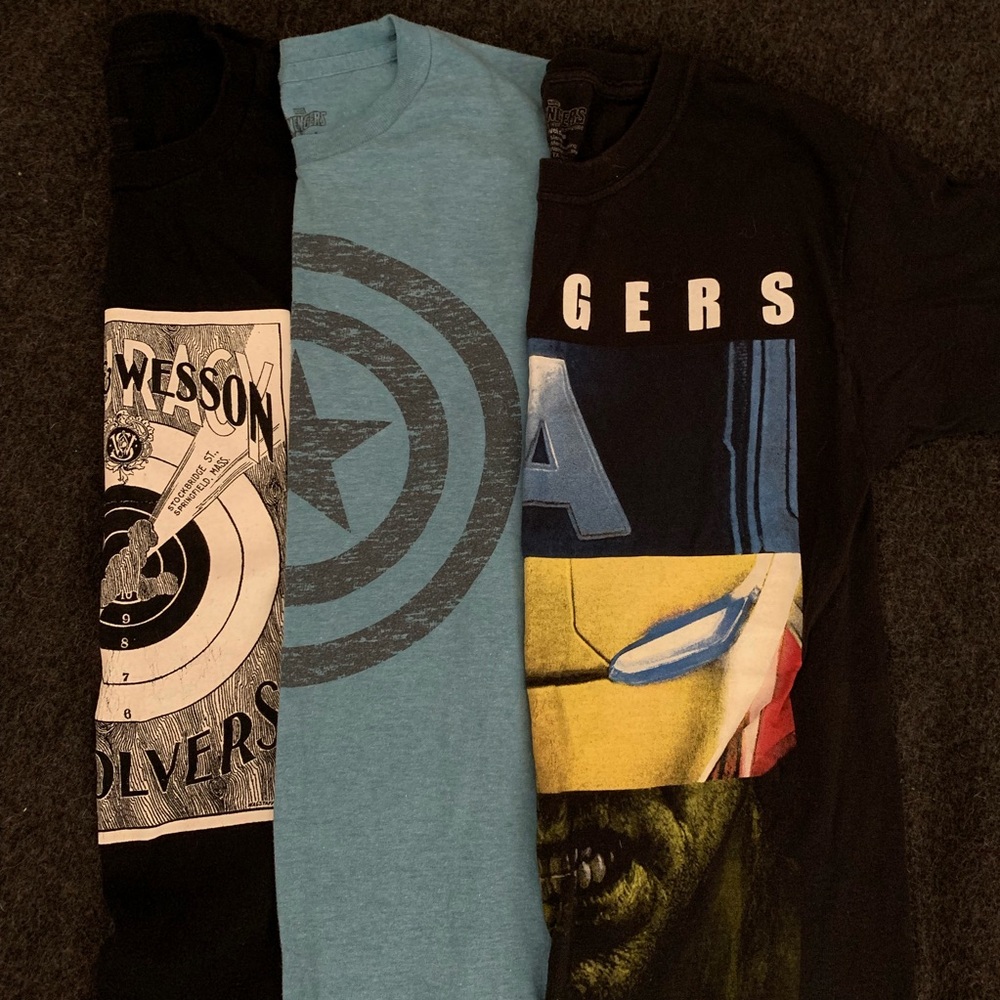 Lot of 3 Unisex Tees